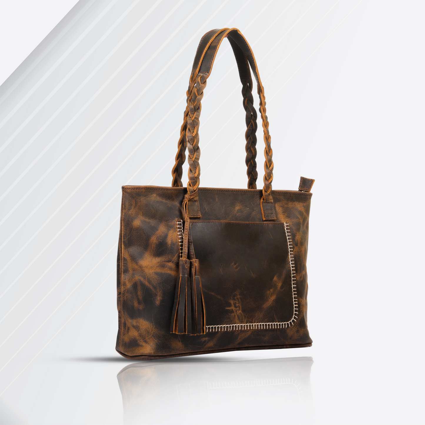 Fashion Meets Comfort: Durable Handles in Our Leather Tote Bag