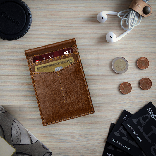 Premium Leather Card Holder: Effortless Elegance & Secure Style